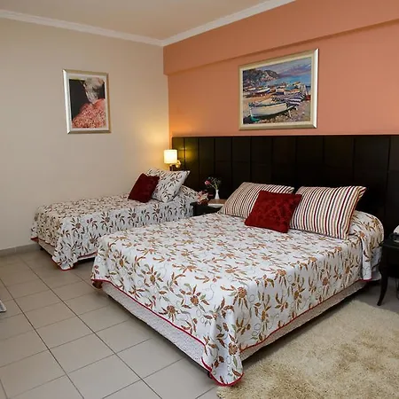 Ionian Plaza & Hotel