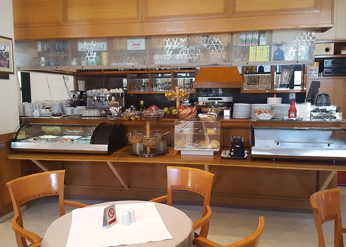 Ionian Plaza & 4*