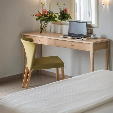 Ionian Plaza & 4* ארגוסטולי