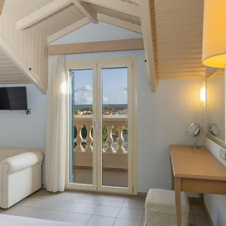 Ionian Plaza & Hotell Argostoli (Kefalonia)