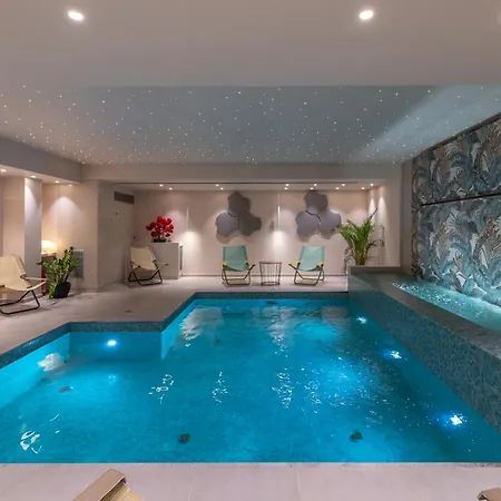 Ionian Plaza & 4*