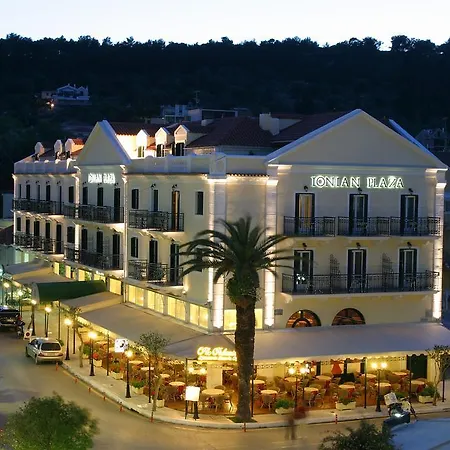 Ionian Plaza & מלון